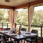 Slow Village Seveilles - Perigord Kemping 5*