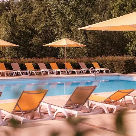 Slow Village Seveilles Campsite Valades