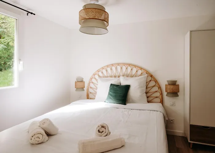 Slow Village Seveilles - Perigord Valades